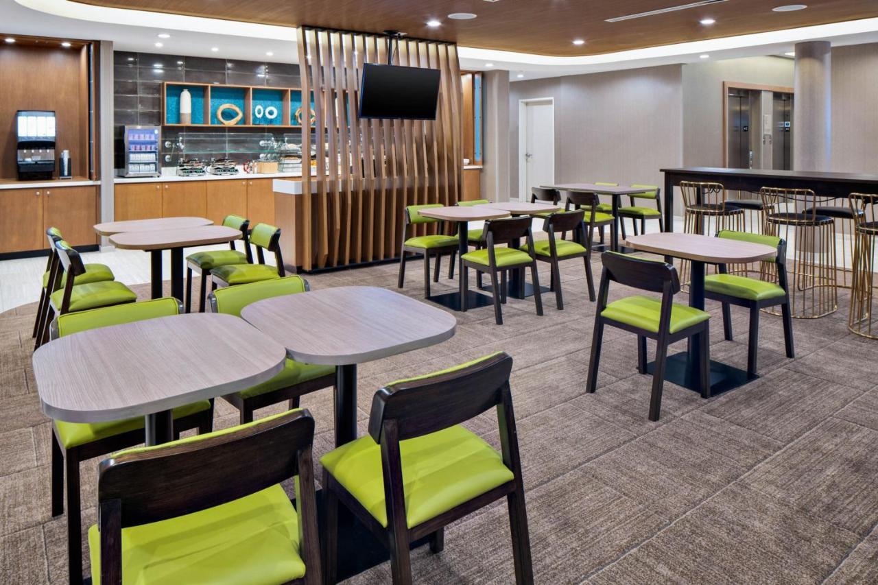 Springhill Suites Хилтон-Хед-Айленд Экстерьер фото